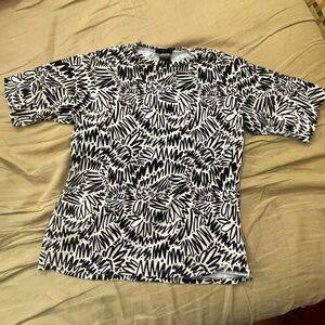 Oversized Tee Zig Zag Nooworks